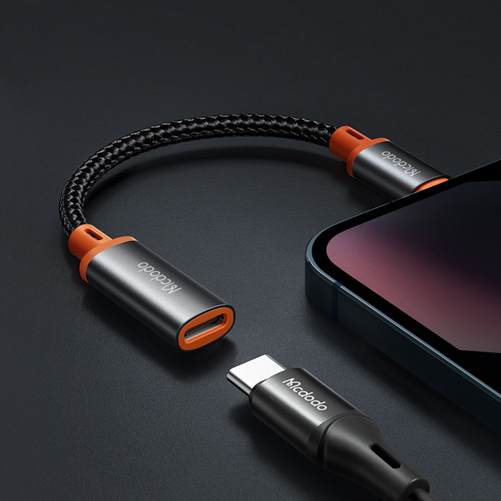 Адаптер за данни и зареждане USB-C - Lightning McDodo CA-1440, Черен