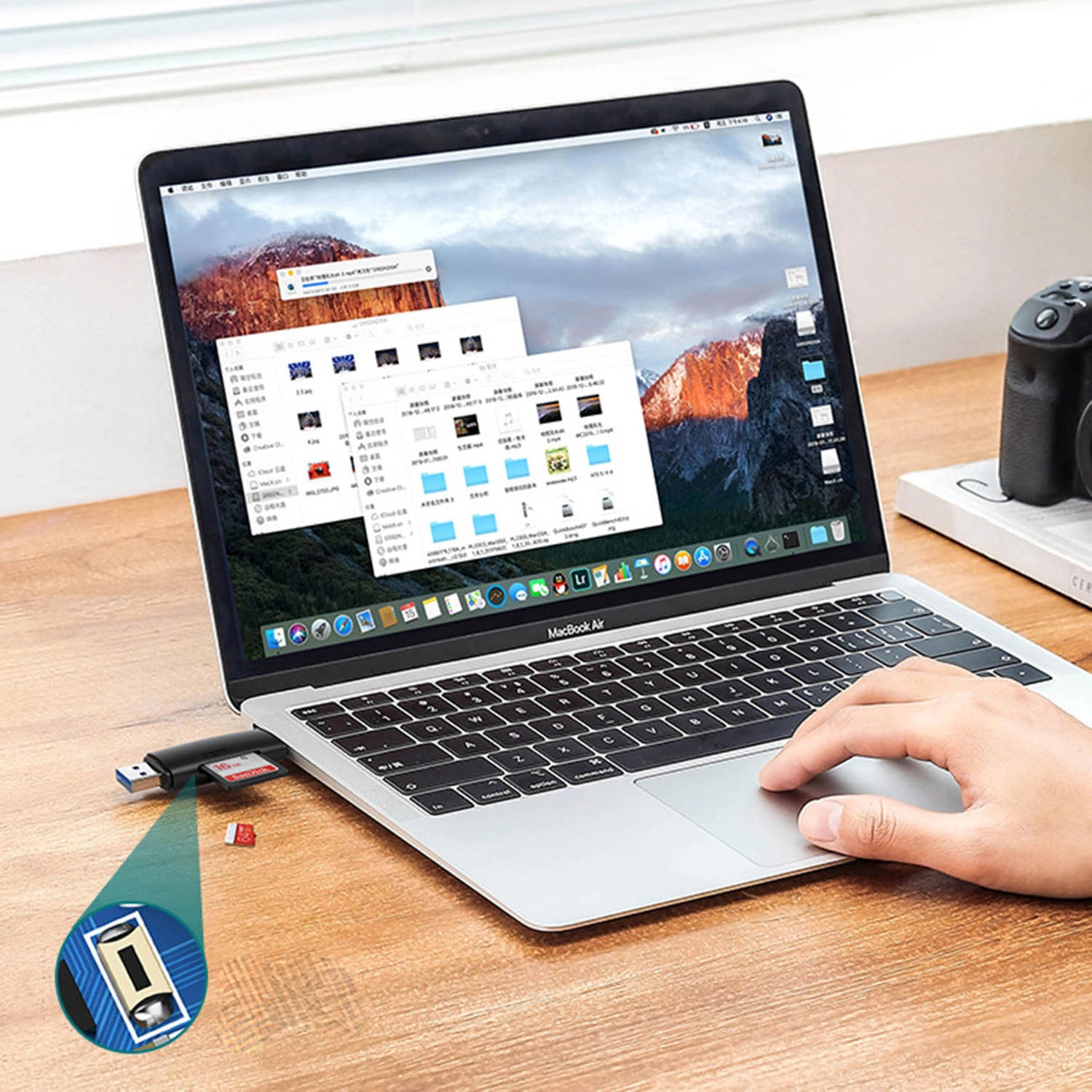 Четец на карти USB / USB-C UGREEN CM304, SD - microSD, черен