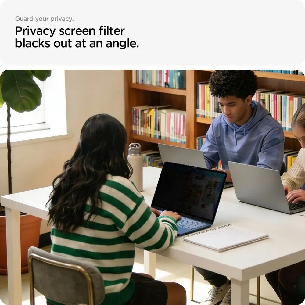 Протектор за екран Privacy Spigen Safe View Magnetic за Apple MacBook Neo 13 инча, пластмаса AFL11670