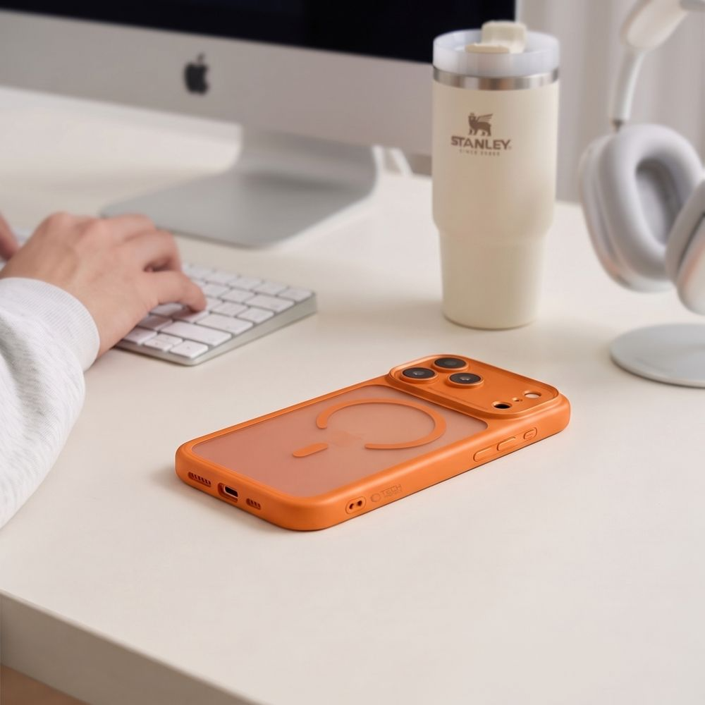 Калъф MagSafe за Apple iPhone 18 Pro Max / 17 Pro Max, Tech-Protect, MagPeak CC, Матиран оранжев