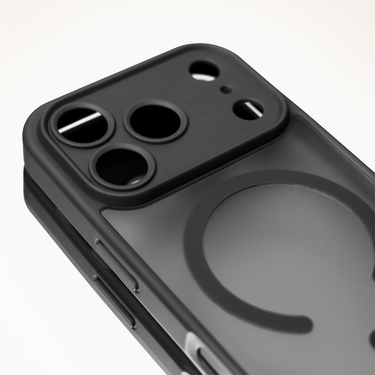 Калъф MagSafe за Apple iPhone 18 Pro / 17 Pro, OEM, Mag Big Hole, матовочерен