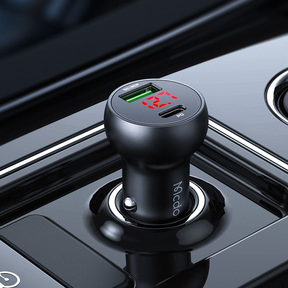 Автомобилен заряден уред McDodo CC-7030 Display, 45W, 5A, 1 x USB-A - 1 x USB-C, Черен