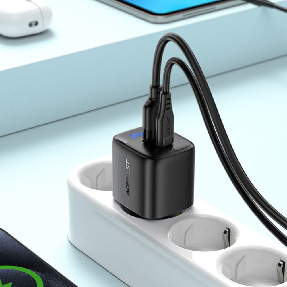 Зарядно устройство за мрежа Acefast A114 Display, 25W, 3A, 1 x USB-A - 1 x USB-C, Черно