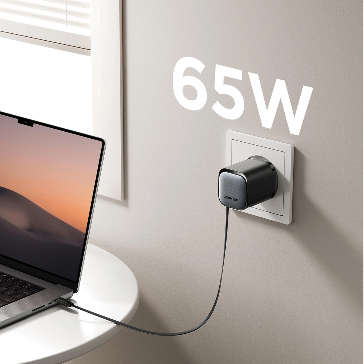 Joyroom JR-TCL02 USB-C кабелно мрежово зарядно устройство JR-TCL02, 65W, 3A, 1 x USB-A - 1 x USB-C, черно