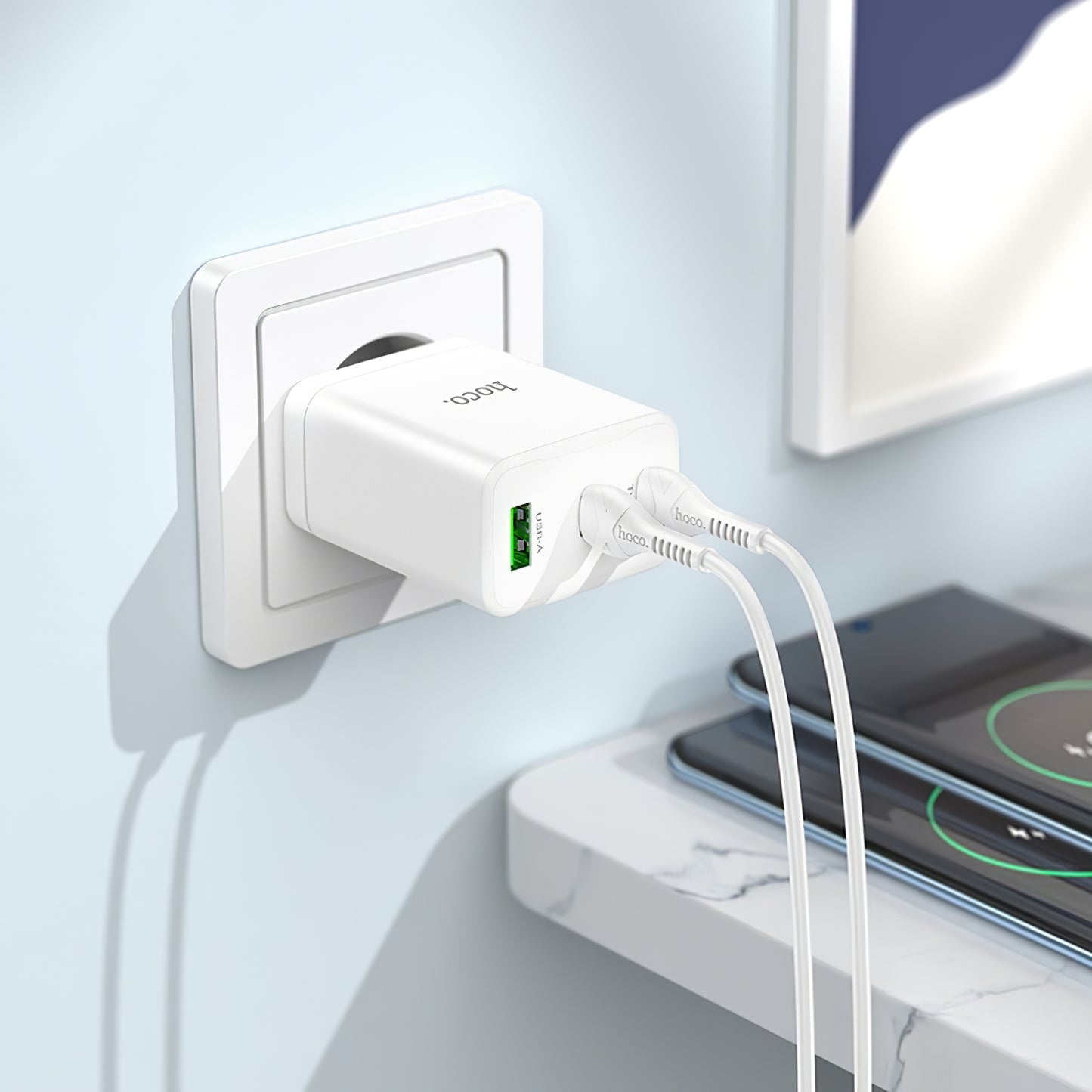 Мрежово зарядно устройство HOCO N33, 35W, 3A, 1 x USB-A - 2 x USB-C, бяло