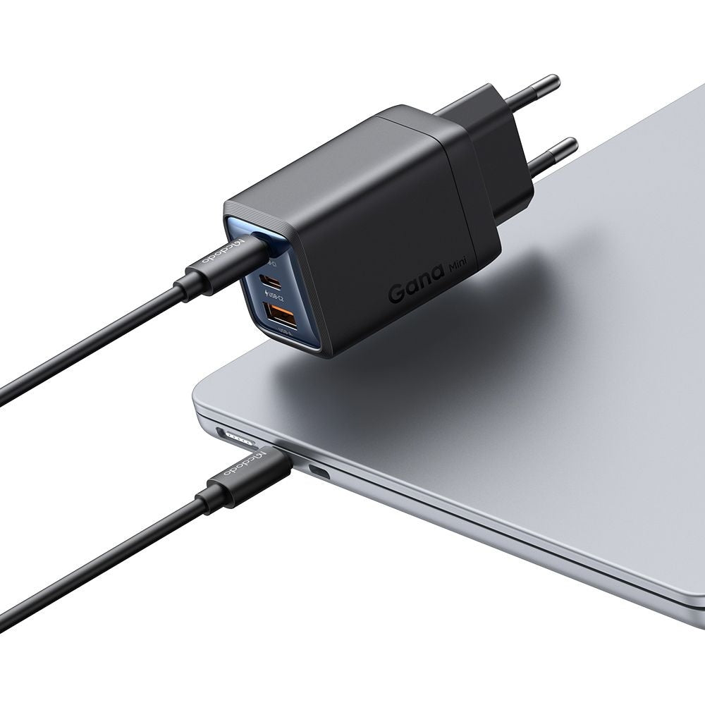 Зарядно устройство за мрежа McDodo CH-0970 Gana Mini, 67W, 3A, 1 x USB-A - 2 x USB-C, Черно