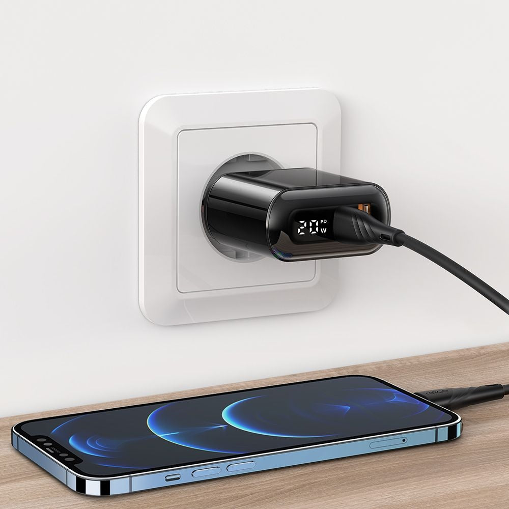 Зарядно устройство за мрежа McDodo CH-7170 Chocolate Display, 20W, 3A, 1 x USB-A - 1 x USB-C, Черно