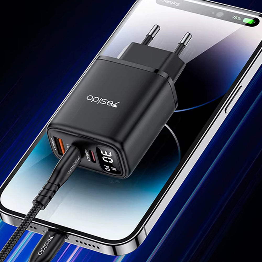 Зарядно устройство за мрежа Yesido YC69 Display, 30W, 3A, 1 x USB-A - 2 x USB-C, Черно