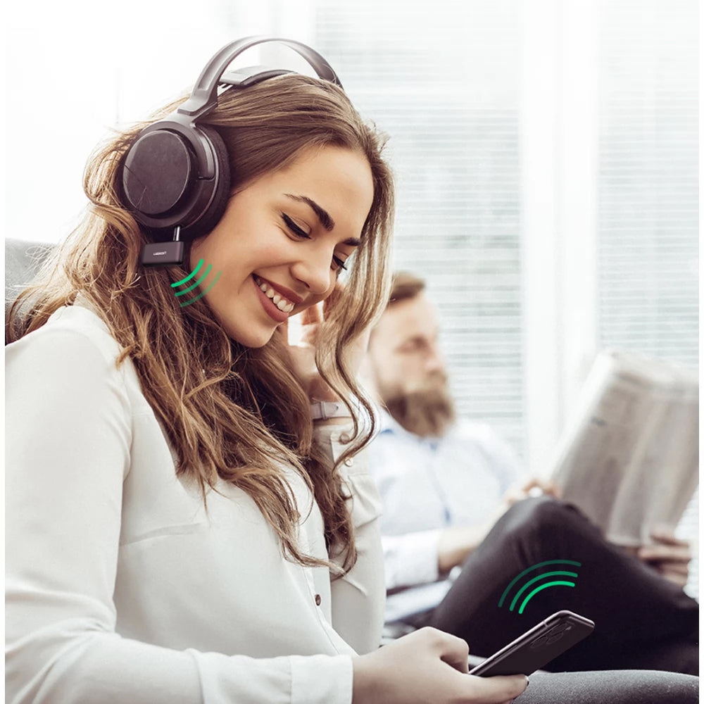 Bluetooth приемник UGREEN CM276