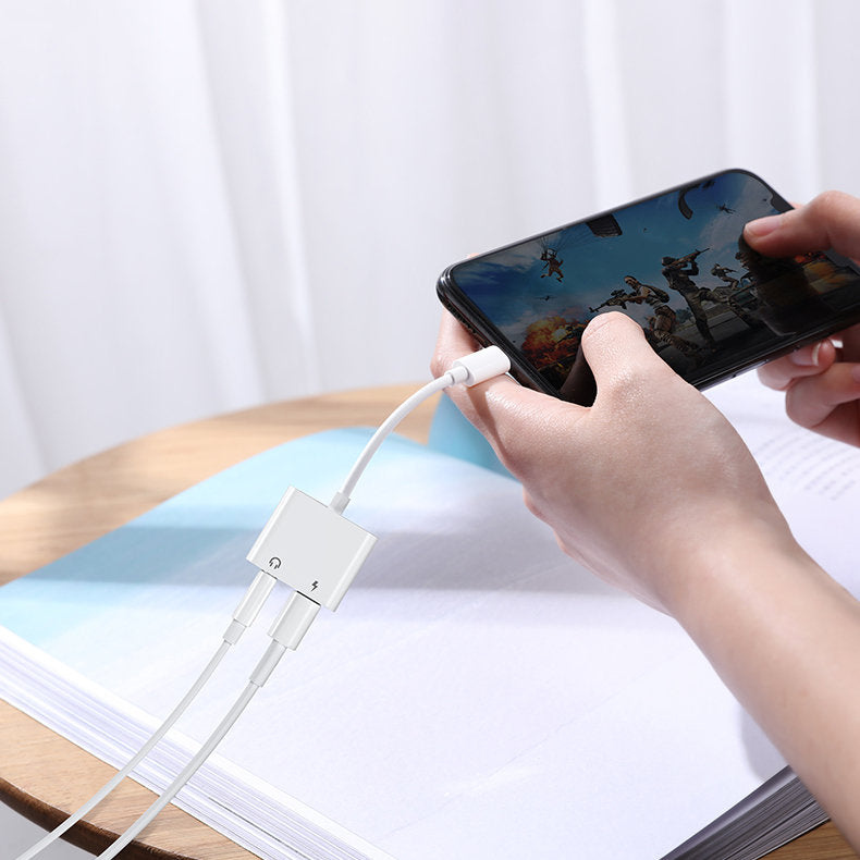 Аудио адаптер Lightning - 2 x Lightning Joyroom S-Y104, Бял