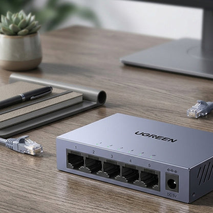 Мрежов суич UGREEN CM933 (65956EU), 5 x RJ45, Черен