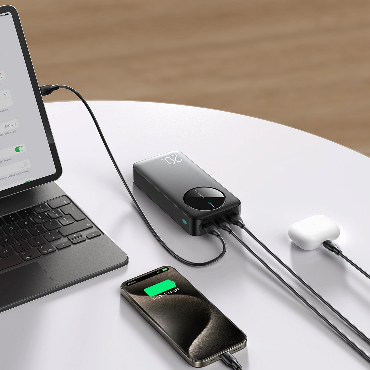 Външна батерия Joyroom JR-PBF14, 20000mAh, 12W, 1 x USB-C - 2 x USB-A, Черна