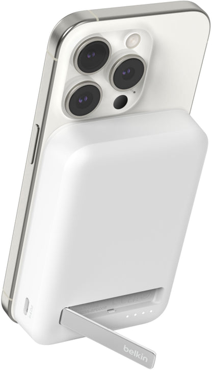 Безжична външна батерия Belkin BoostCharge Pro с поставка, 10000mAh, 15W, FQI, 1 x QI - 1 x USB-C, бяла BPD008btWH
