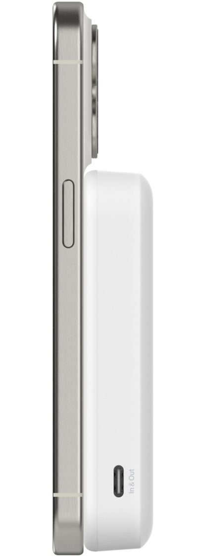 Безжична външна батерия Belkin BoostCharge Pro с поставка, 8000mAh, 15W, FQI, 1 x QI - 1 x USB-C, бяла BPD007btWH