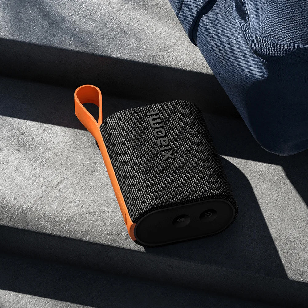 Преносим Bluetooth високоговорител Xiaomi Sound Pocket, 5W, водоустойчив, черен QBH4269GL