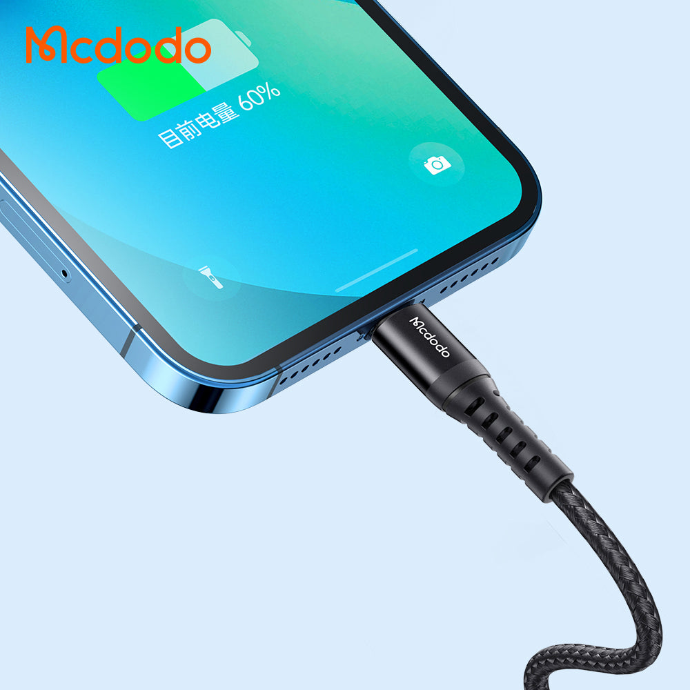 Кабел за данни и зареждане USB-A - Lightning McDodo CA-2261, 18W, 1m, Черен