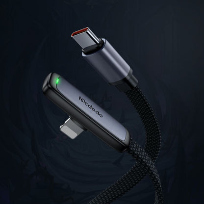 Кабел за данни и зареждане USB-C - Lightning McDodo CA-3350 Angled, 36W, 1.2m, Черен