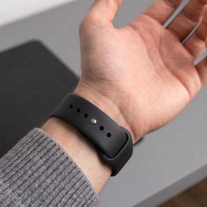 Каишка Tech-Protect Silicone за Apple Watch 49mm / 46mm / 45mm / 44mm Series, Черна