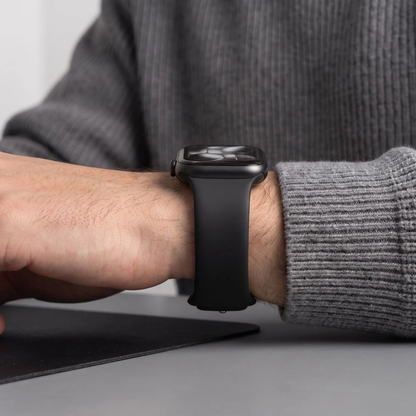 Каишка Tech-Protect Silicone за Apple Watch 49mm / 46mm / 45mm / 44mm Series, Черна
