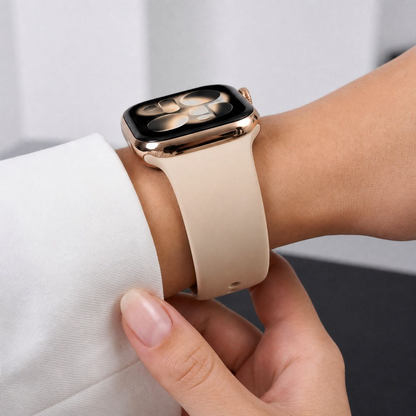 Каишка Tech-Protect Silicone за Apple Watch 49mm / 46mm / 45mm / 44mm Series, Бежова