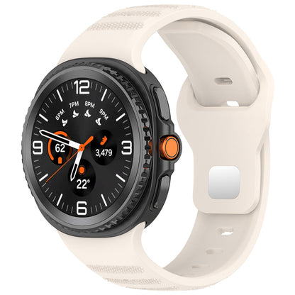 Каишка Techsuit W050 за Samsung Galaxy Watch 8 Classic / Watch8 44mm / Watch 8 40mm, Бежова