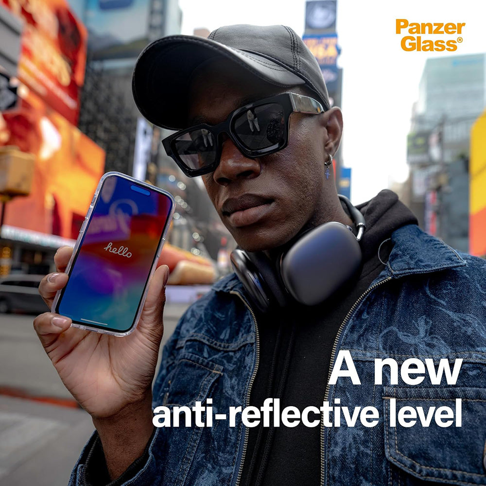 Защитно фолио за екран PanzerGlass Ultra-Wide Fit EasyAligner за Apple iPhone 17 / 16 Pro, закалено стъкло, пълно залепване, черно