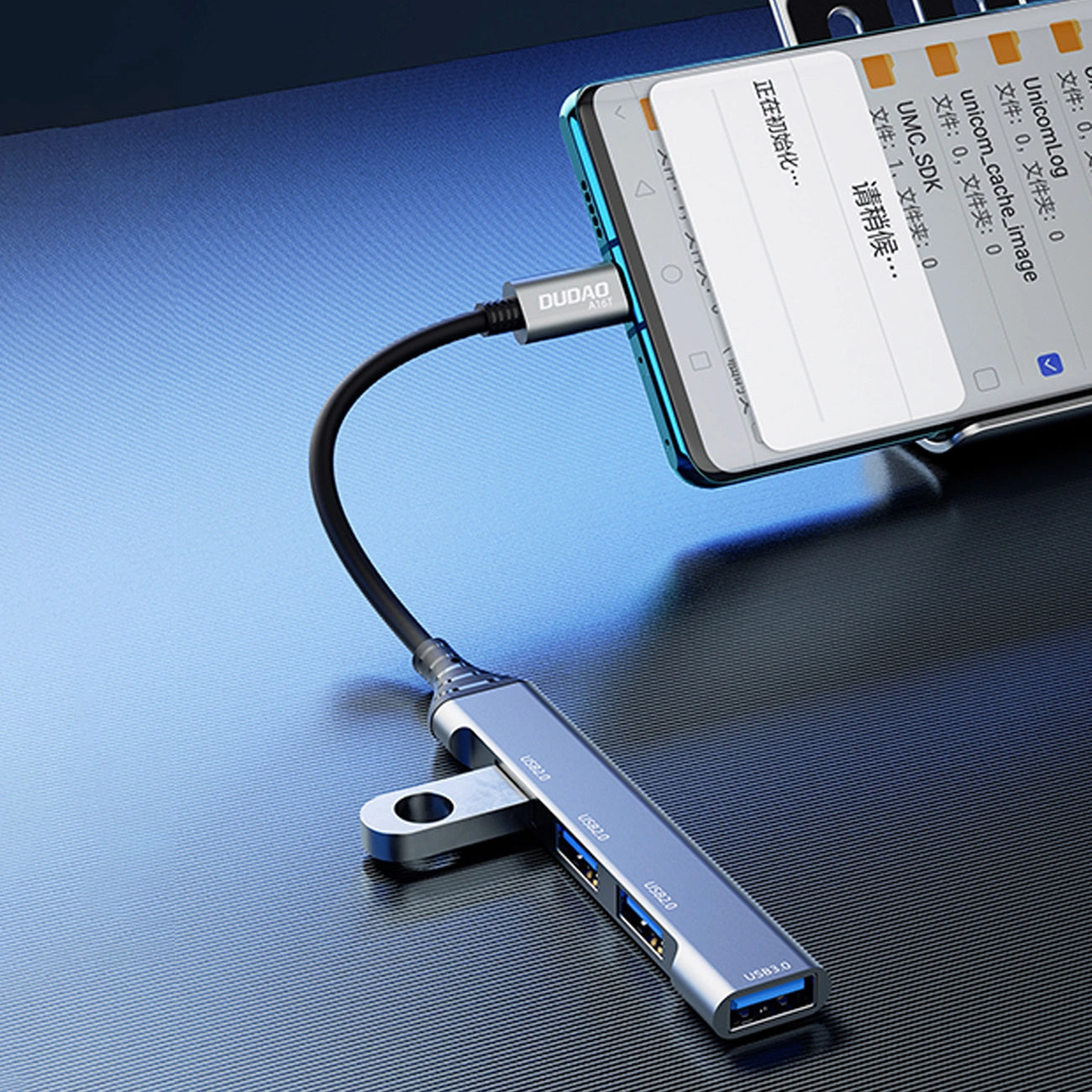 Dudao A16T USB-C концентратор, 3 x USB-A - 1 x USB-A 3.0, черен 