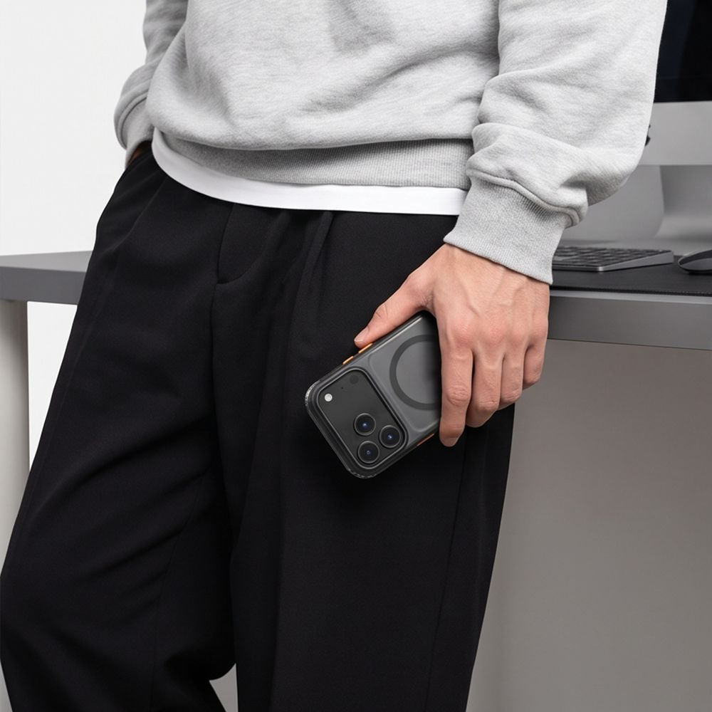 Калъф MagSafe за Apple iPhone 18 Pro Max / 17 Pro Max, Tech-Protect, MagAir CC, матов черен
