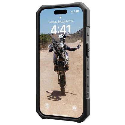Калъф MagSafe за Apple iPhone 15 Pro, Urban Armor Gear, Pathfinder, Сребрист