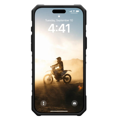 Калъф MagSafe за Apple iPhone 16 Pro, Urban Armor Gear, Pathfinder, Сребрист