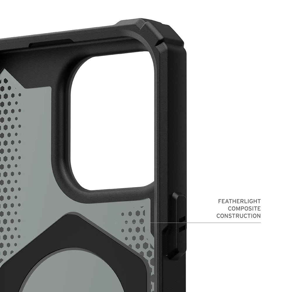 Калъф MagSafe за Apple iPhone 17 Pro, Urban Armor Gear, Plasma XTE, Черен