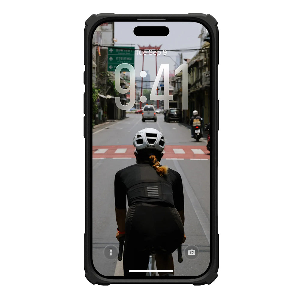 Калъф MagSafe за Apple iPhone 17, Urban Armor Gear, Plasma XTE, Черен