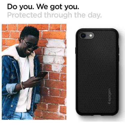 Калъф за Apple iPhone SE (2022) / SE (2020) / 8 / 7, Spigen, Liquid Air, Черен