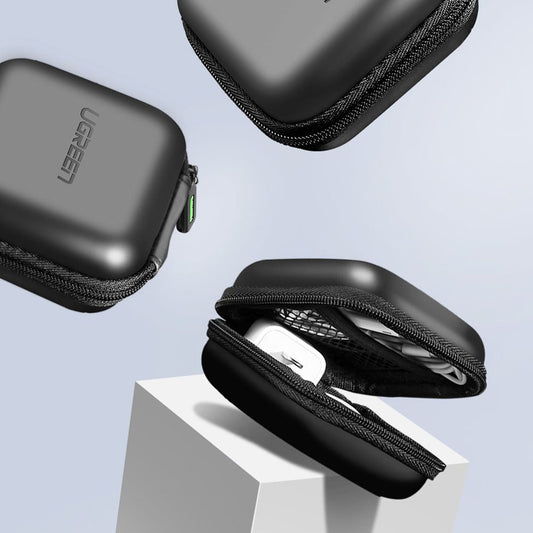 Универсален калъф за слушалки UGREEN LP128 (40816), черен