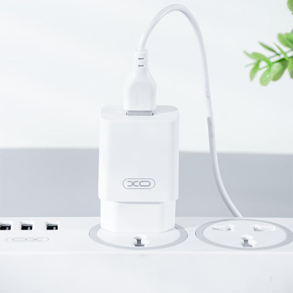 Зарядно устройство за мрежа с кабел microUSB XO Design L99, 12W, 2.4A, 1 x USB-A, Бяло