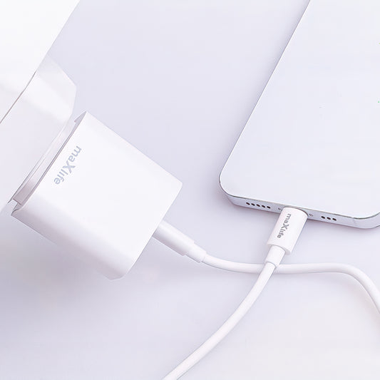 Зарядно устройство за мрежа с кабел USB-C MaXlife MXTC-06-20AC, 20W, 3A, 1 x USB-A - 1 x USB-C, Бяло