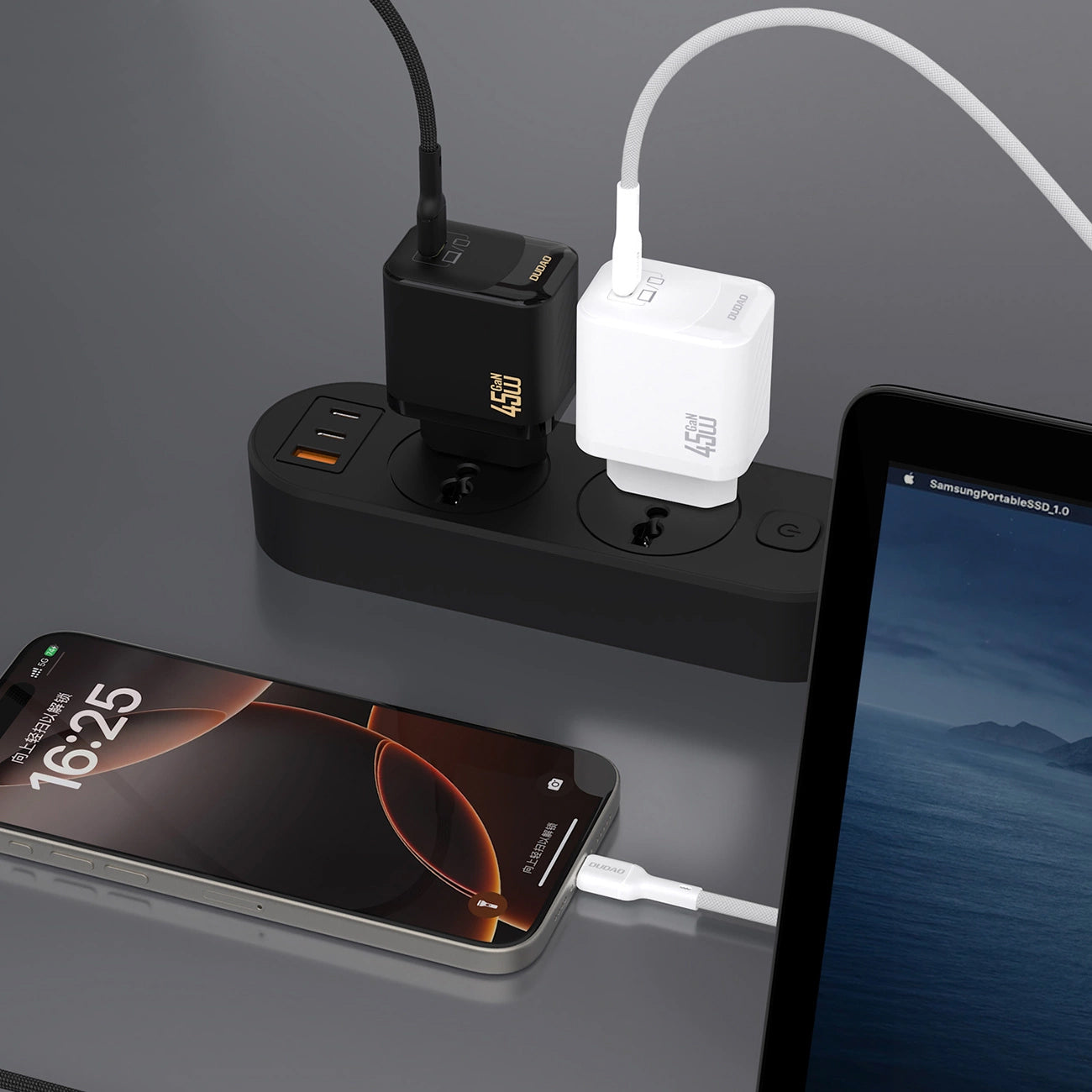 Мрежово зарядно устройство с USB-C кабел Dudao A28C, 45W, 3A, 1 x USB-C, Черно