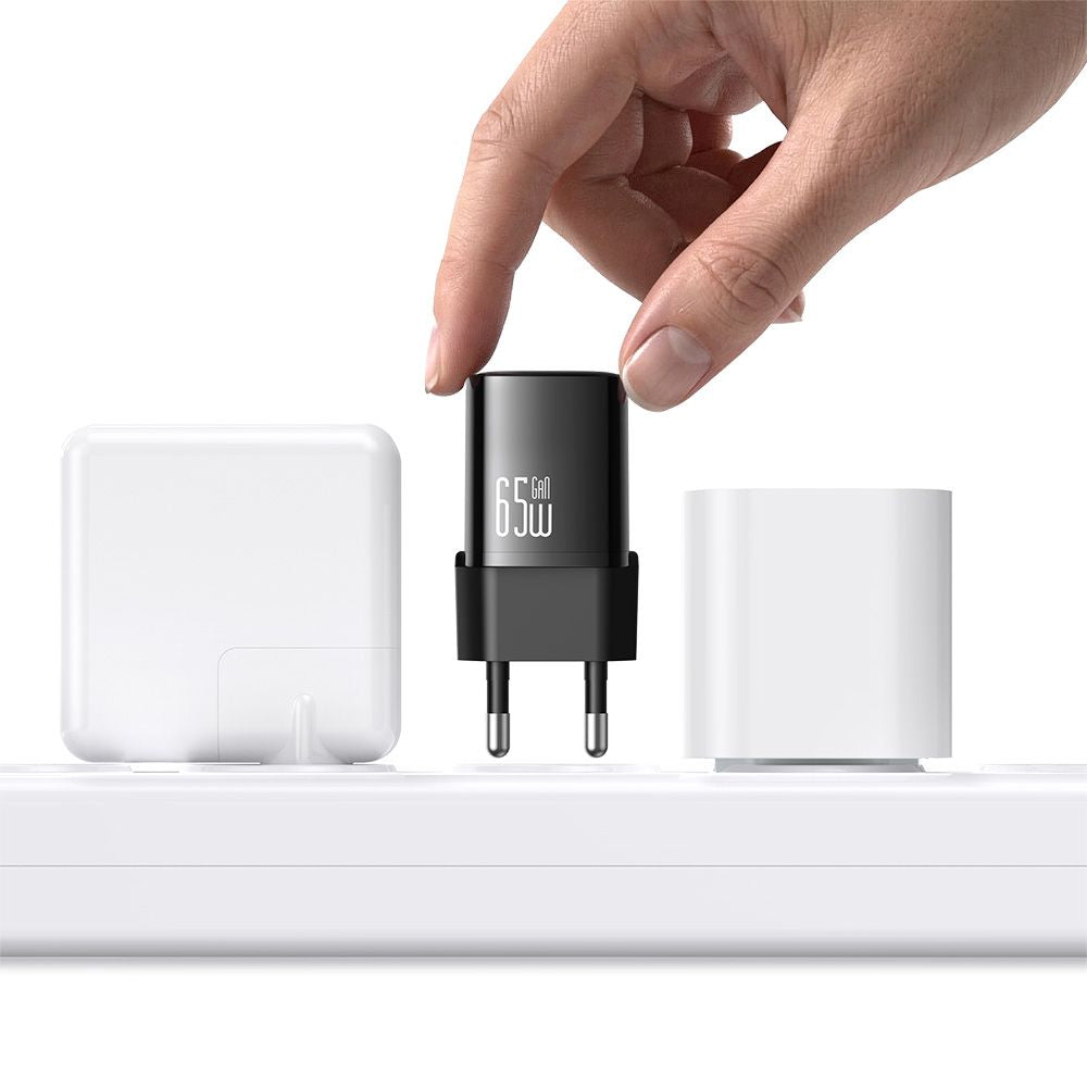 Зарядно устройство за мрежа с USB-C кабел Mcdodo Nano CH-8262, 65W, 3.25A, 1 x USB-C, Черно