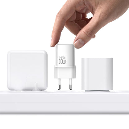Зарядно устройство за мрежа с USB-C кабел Mcdodo Nano CH-8263, 65W, 3.25A, 1 x USB-C, бяло