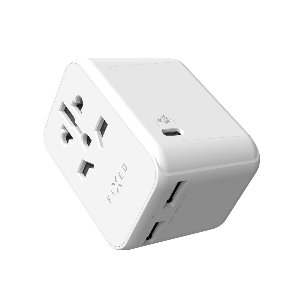 Зарядно устройство за мрежа Fixed Travel, 30W, 3A, 2 x USB-A - 1 x USB-C, Бяло