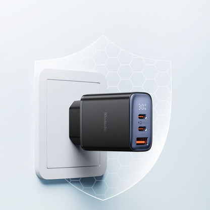 Зарядно за мрежа McDodo CH-2180 Display, 30W, 3A, 1 x USB-A - 2 x USB-C, Черно