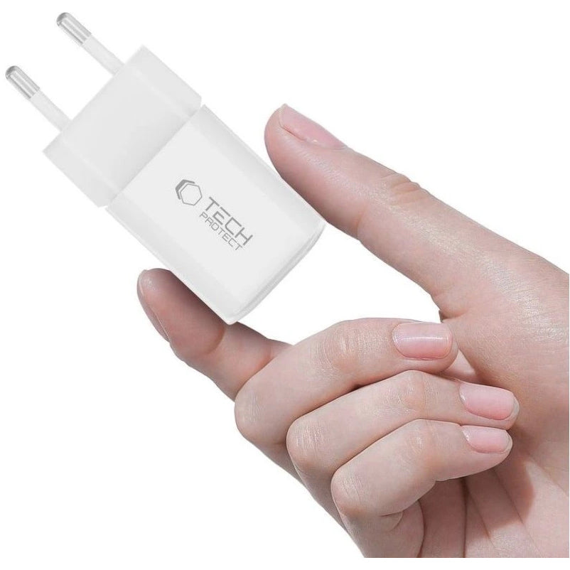 Зарядно за мрежа Tech-Protect NCM33W, 33W, 3A, 1 x USB-A - 1 x USB-C, Бяло