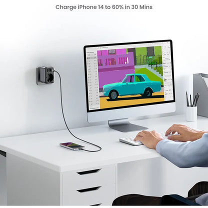 Зарядно за мрежа UGREEN 15289 US, 30W, 3A, 2 x USB-A - 1 x USB-C - 1 x Schuko, Черно