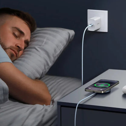 Безжично зарядно устройство за мрежа UGREEN MagFlow, 25W, Синьо