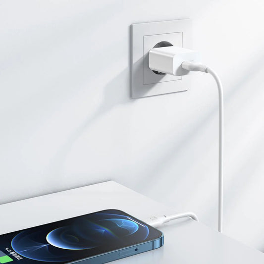 XO Design L99 Network Charger, 12W, 2.4A, 1 x USB-A, White