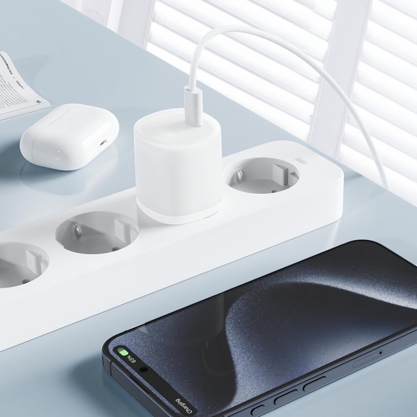 Зарядно устройство за мрежа XO Design L150, 30W, 3A, 1 x USB-C, Бяло