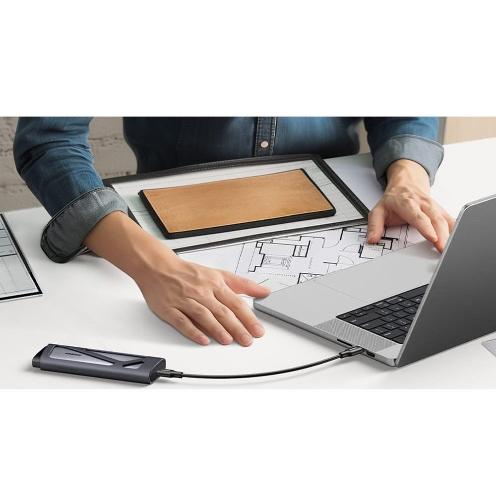 Rack UGREEN CM767 (15813) за SSD M.2 NVMe / NGFF, Сив